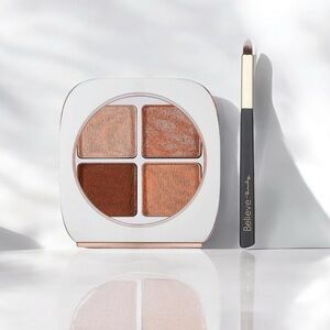 “Gilded Lily” Flower Beauty Eyeshadow Palette & Believe Beauty Smudge Brush
